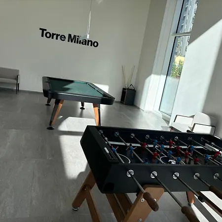 Torre Milano Skyview Suite Gym Pool & Rooftop Exterior photo